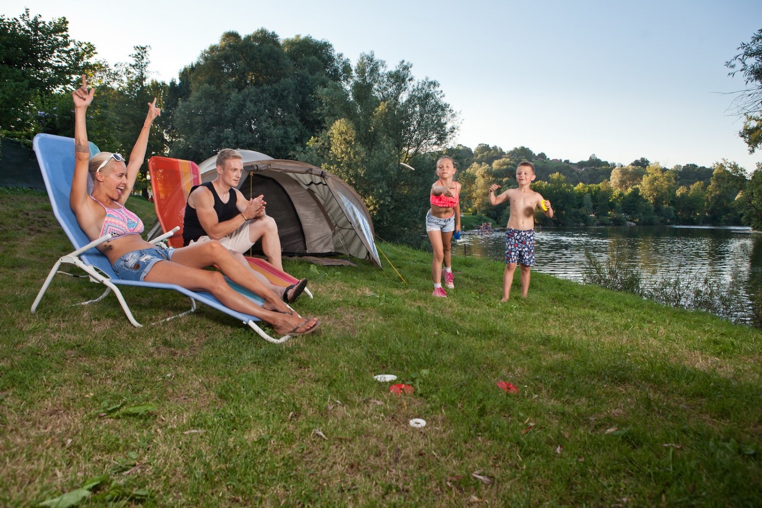 Balinčkanje na družinskih počitnicah. Vir: Jo&scaron;t Gantar